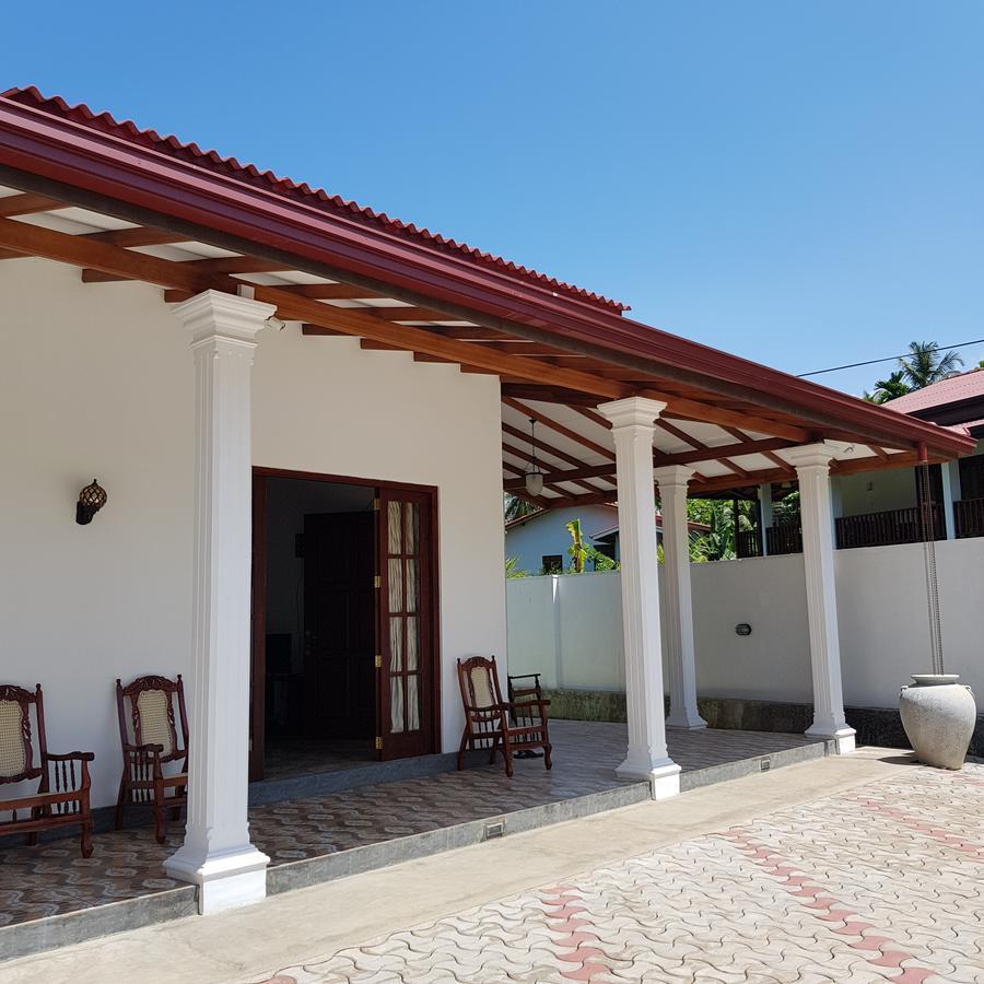 Sithi Villa Hikkaduwa Exterior foto