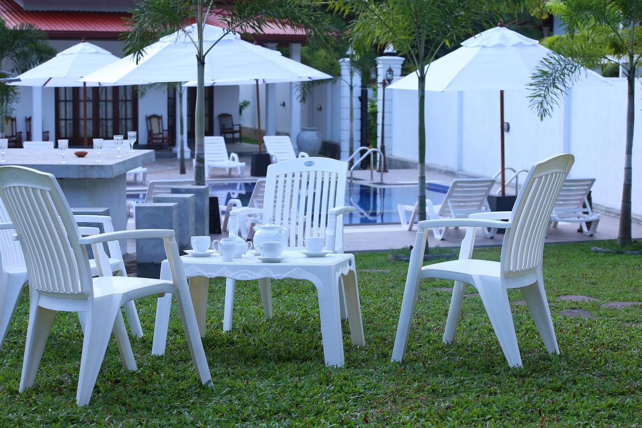 Sithi Villa Hikkaduwa Exterior foto